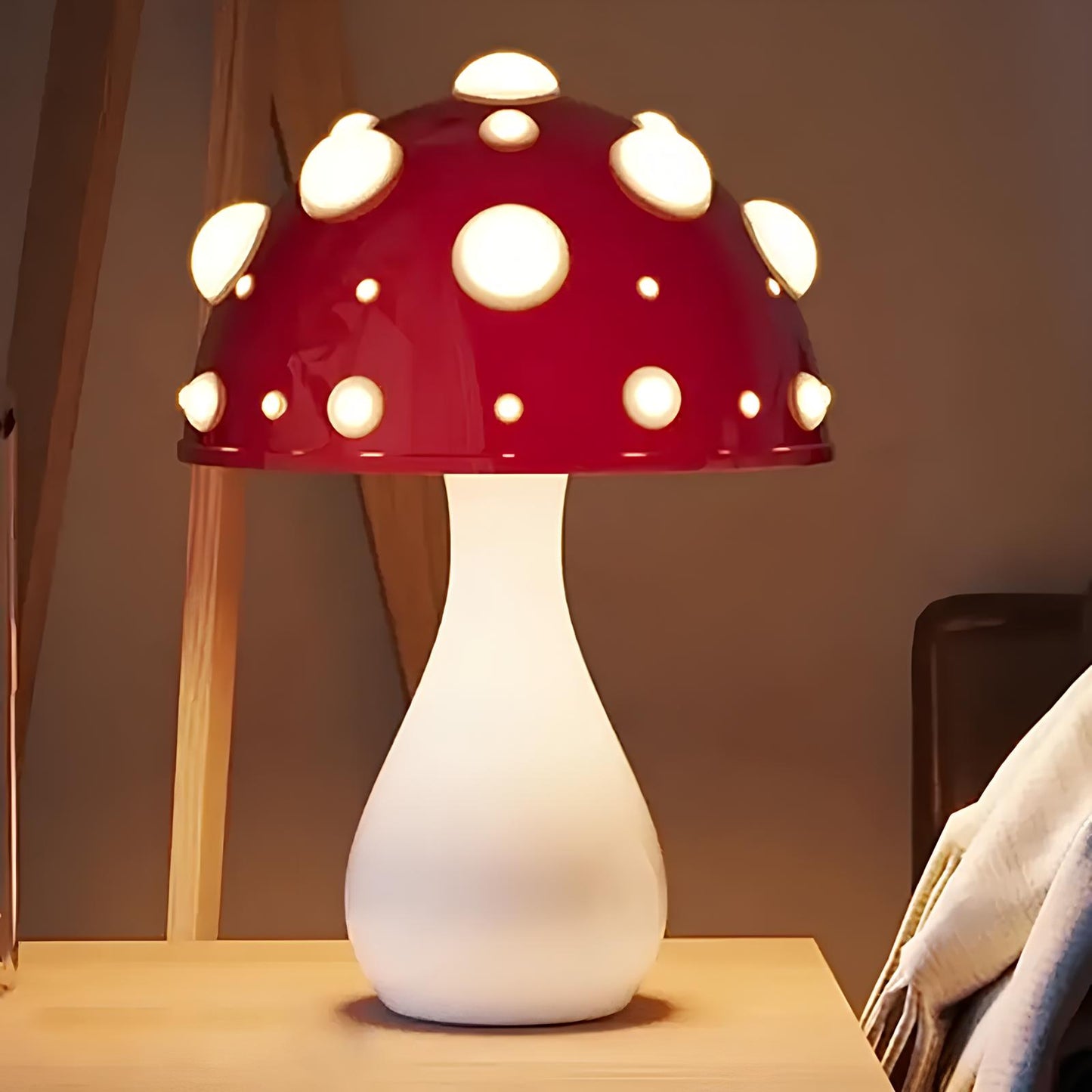 Mushroom Lamp with LED Tricolored Bulb - Homevalley.co.uk