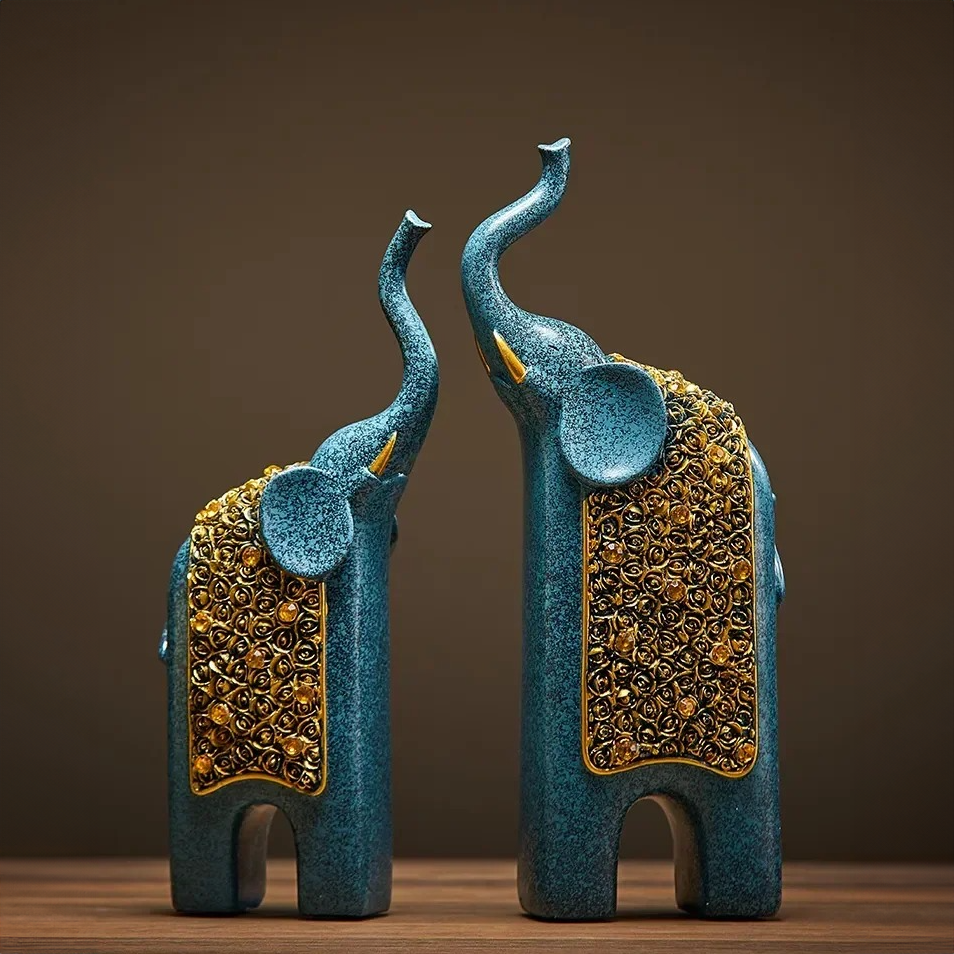 Set of 2 Resin Elephant Figurine Ornaments