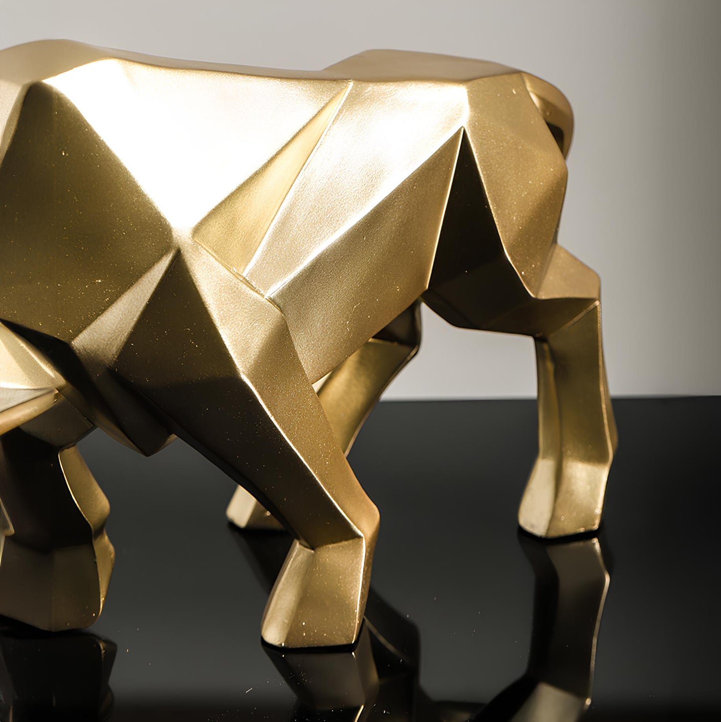 Abstract Bull Figurine - Homevalley.co.uk