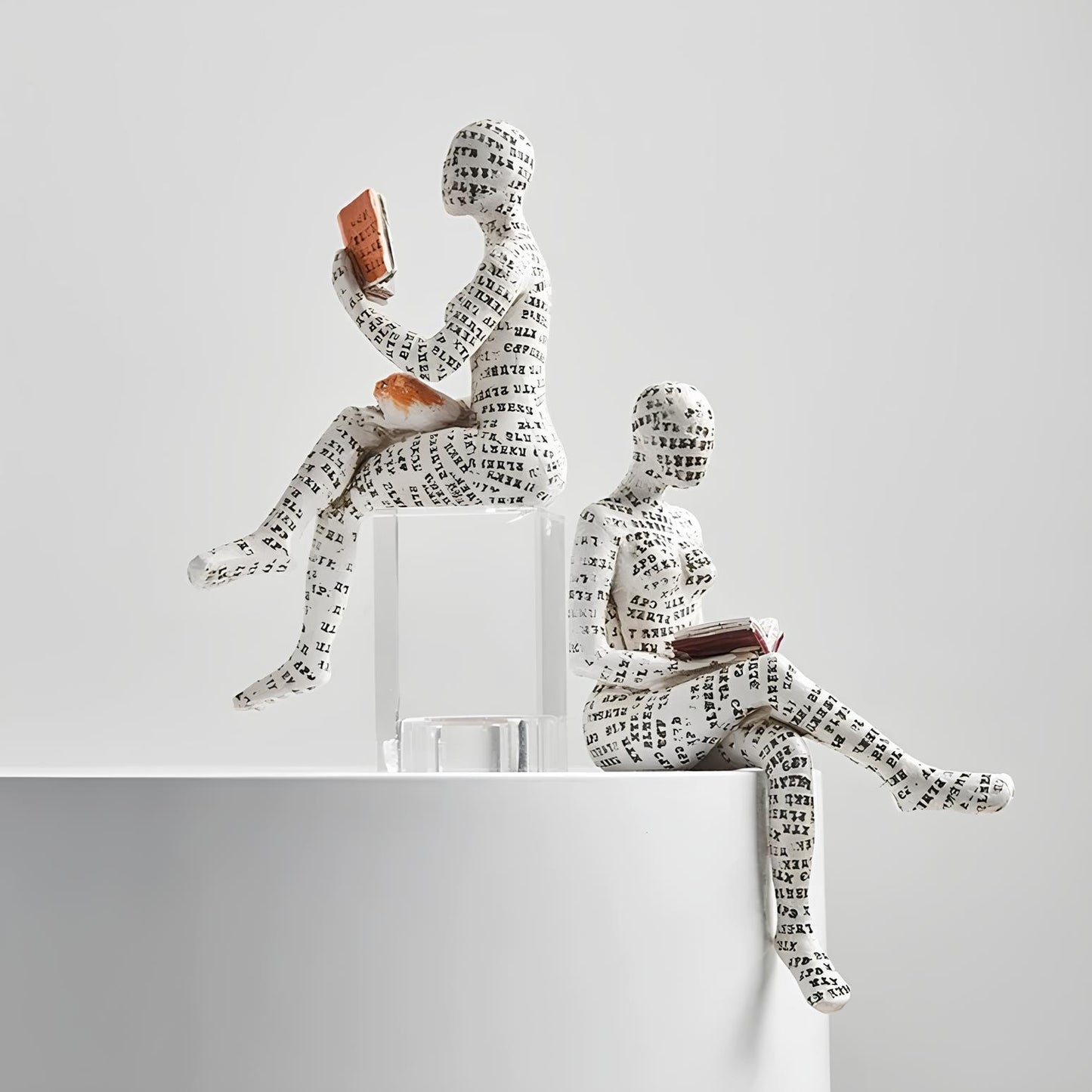 Modern Reading Egyptian Mummy Ornament Figurine - Homevalley.co.uk