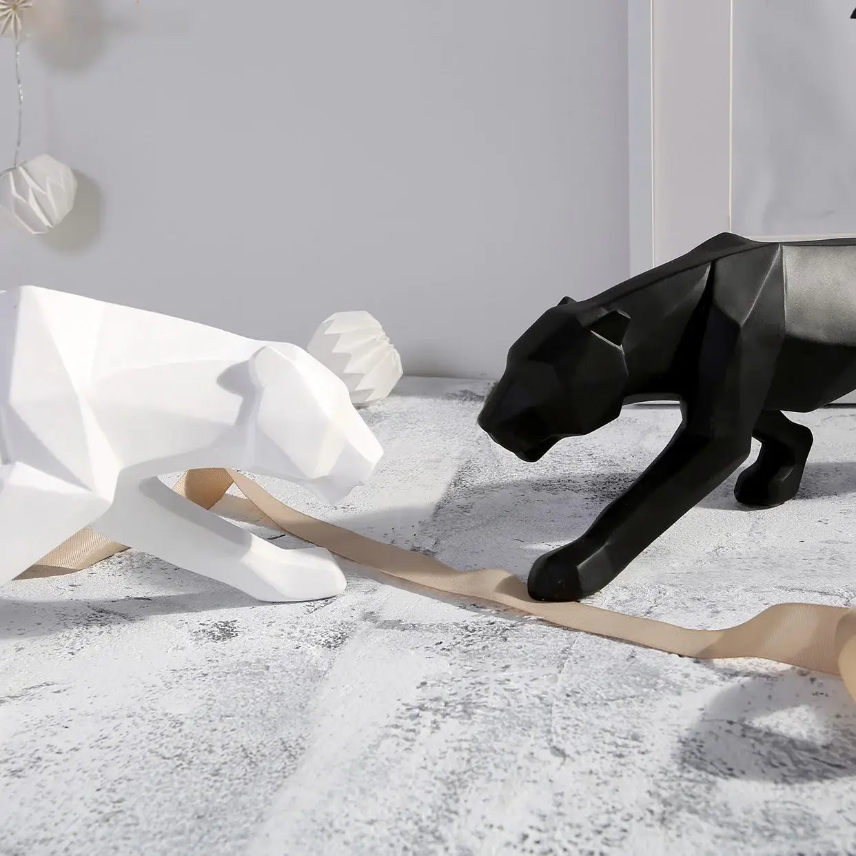Panther Resin Sculpture Abstract Figurine - Homevalley.co.uk
