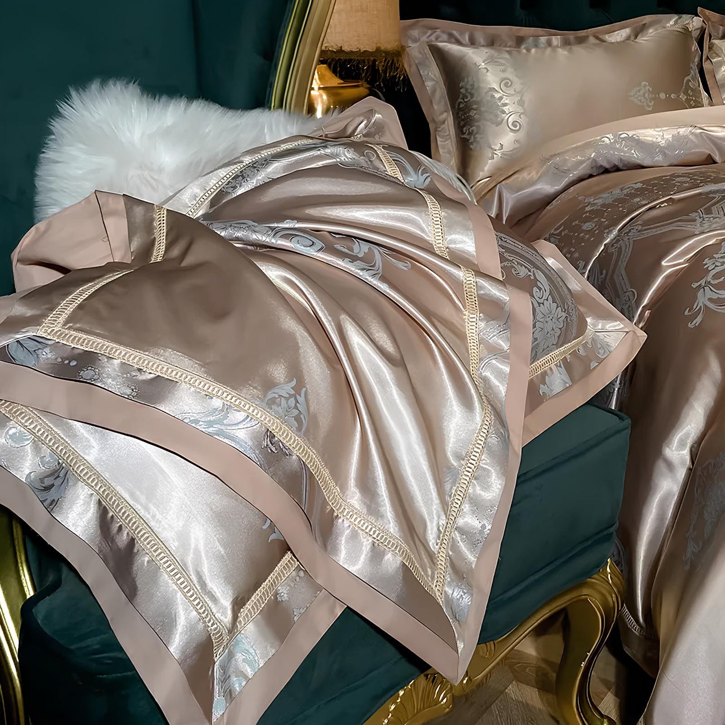 Premium Mocha Jacquard Duvet Set - Homevalley.co.uk
