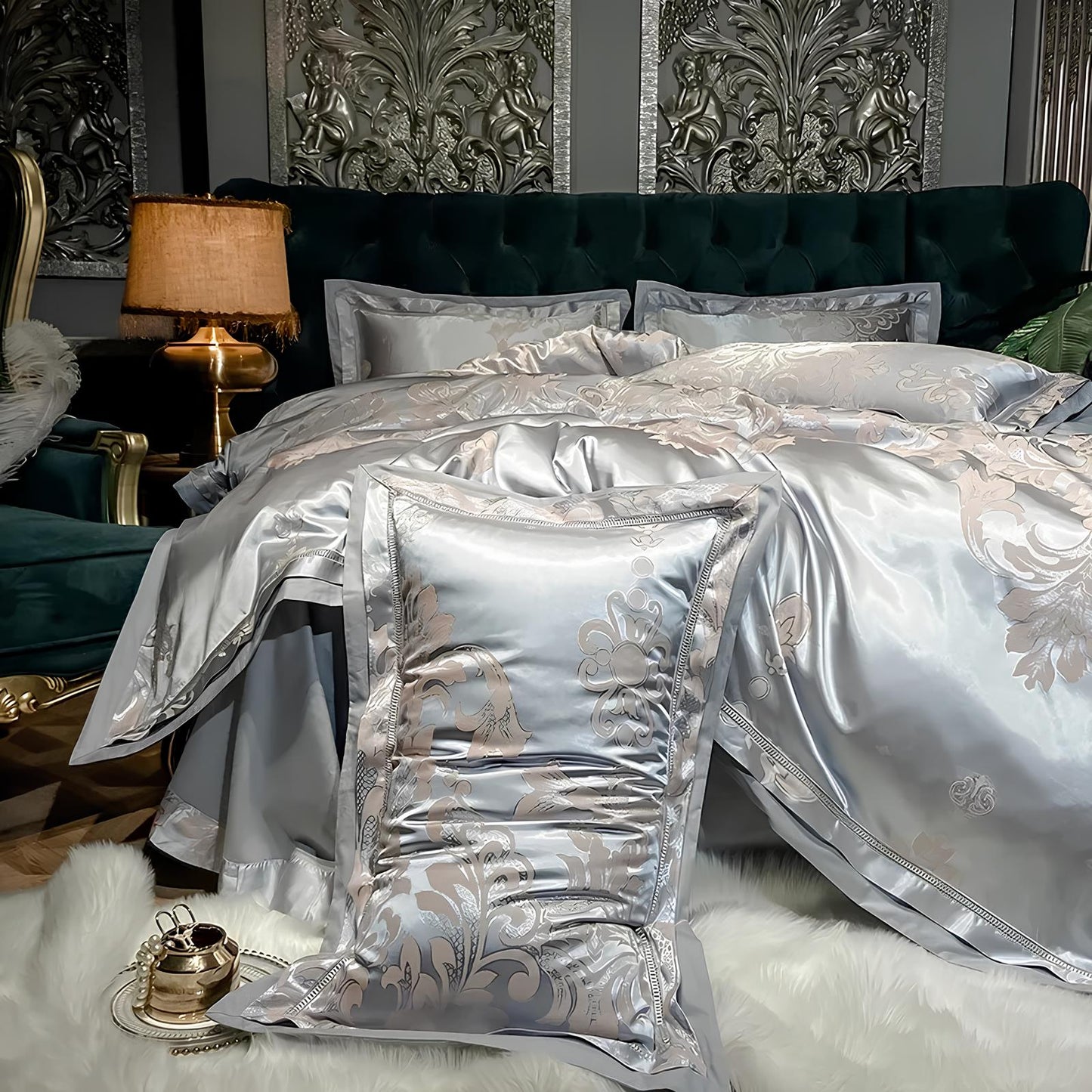 Premium Silver Jacquard Duvet Set - Homevalley.co.uk