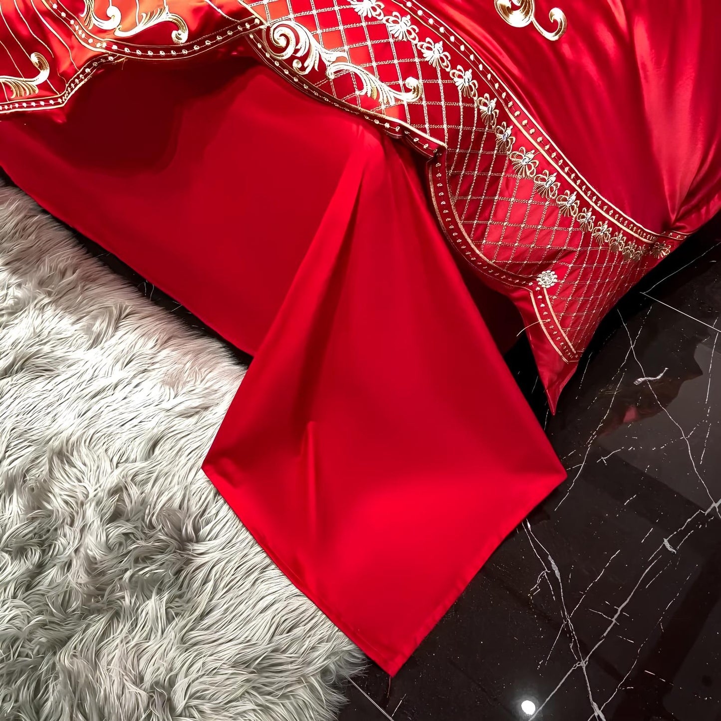 Red Luxury Royal Gold Embroidery Glossy Cotton Bedding Set, 400TC - Homevalley.co.uk
