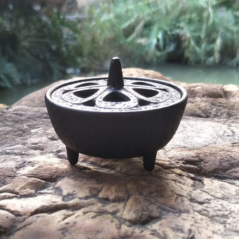 Retro Cast-iron Incense Burner Holder Ceremony Fragrance Smoke Stove - Homevalley.co.uk