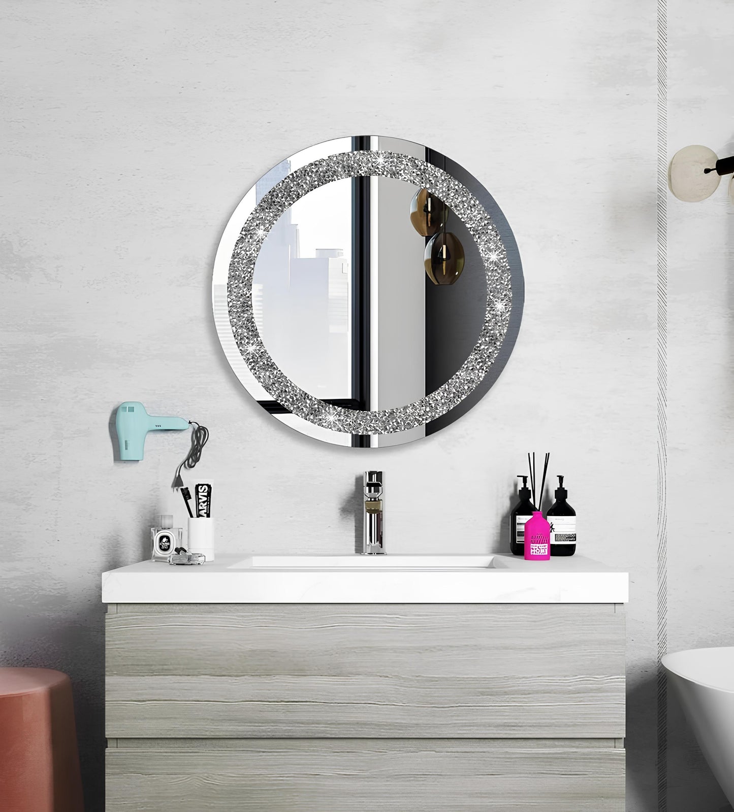 Round Decorative Wall Mirror with Crushed Crystal Diamonds - Homevalley.co.uk