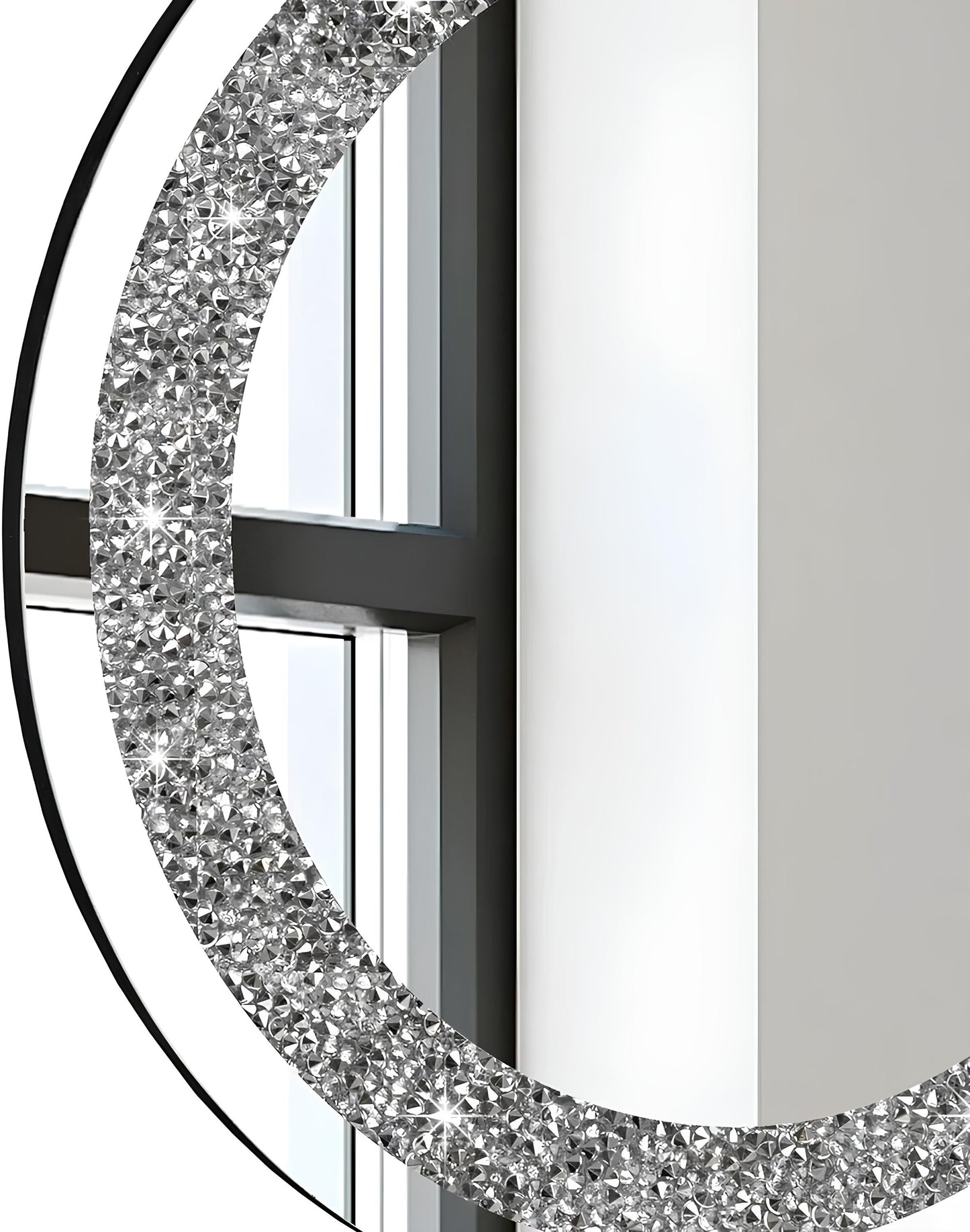 Round Decorative Wall Mirror with Crushed Crystal Diamonds - Homevalley.co.uk