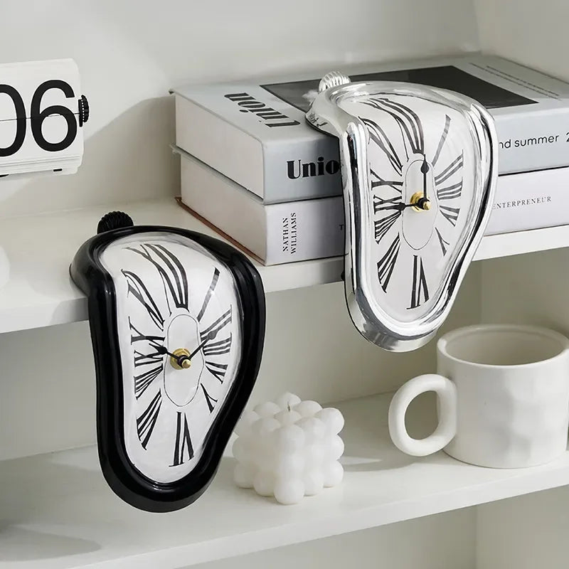 Salvador Dali Surrealistic Distorted Melting Clock - Homevalley.co.uk