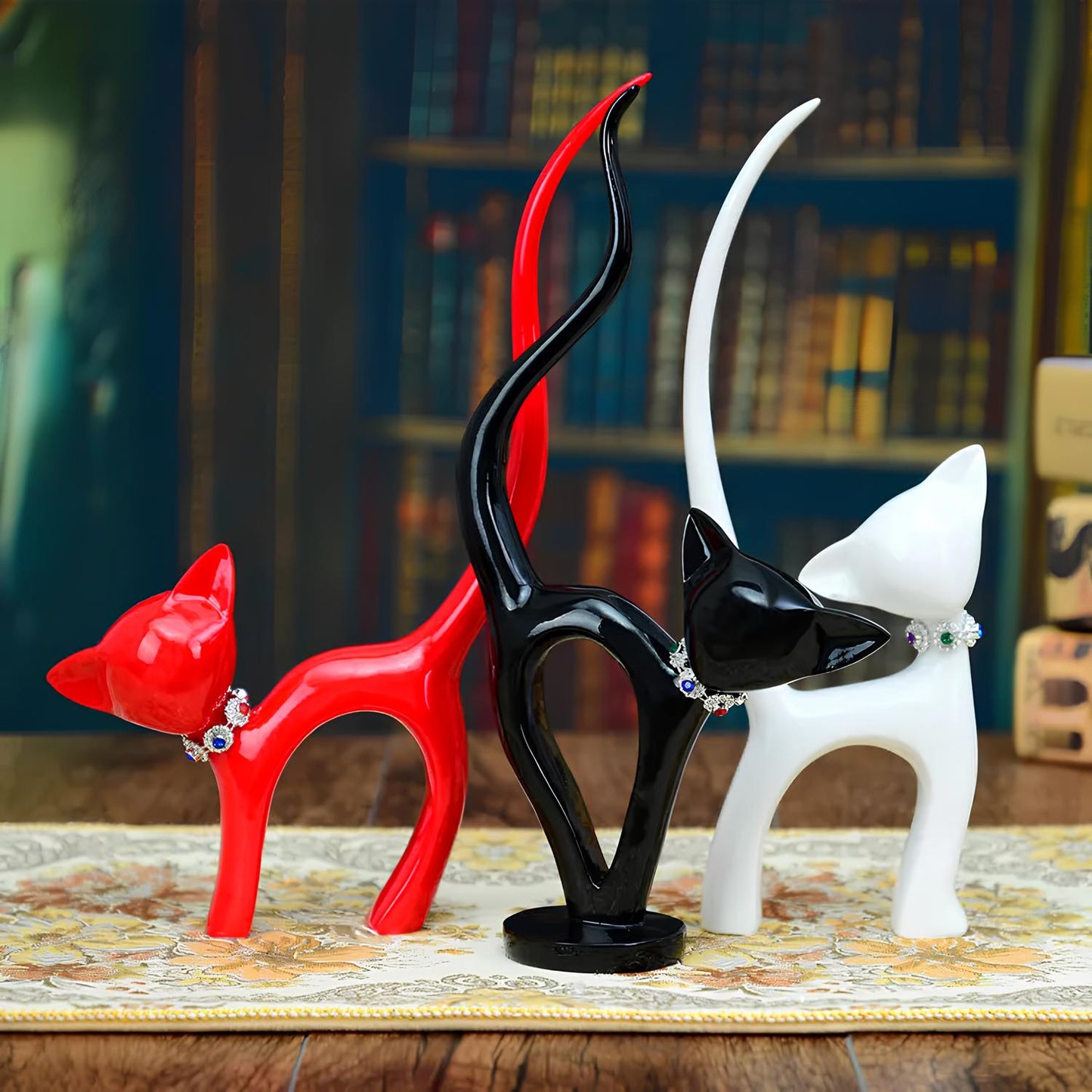Three Kittens Resin Figurine Ornaments - Homevalley.co.uk