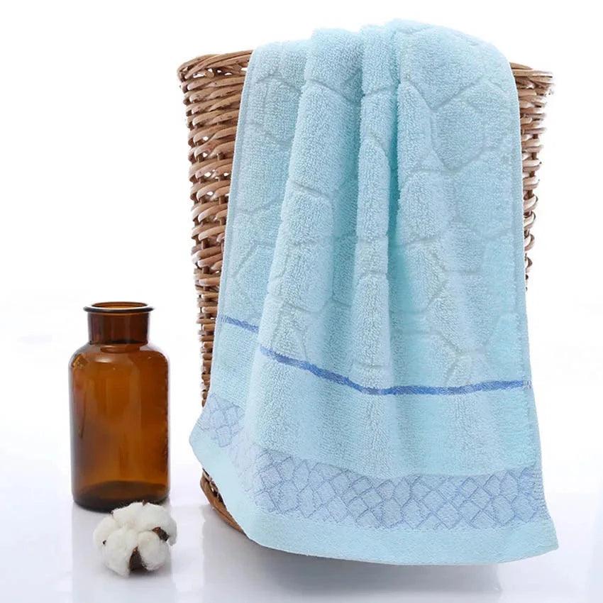 Soft, Durable and absorbent pure Cotton Bath Towels, Set of 3 - Homevalley.co.uk