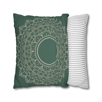 Enchanting Peacock William Morris Style Square Pillow, Throw Pillow Peacock Design, Decorate with Magic - Homevalley.co.uk