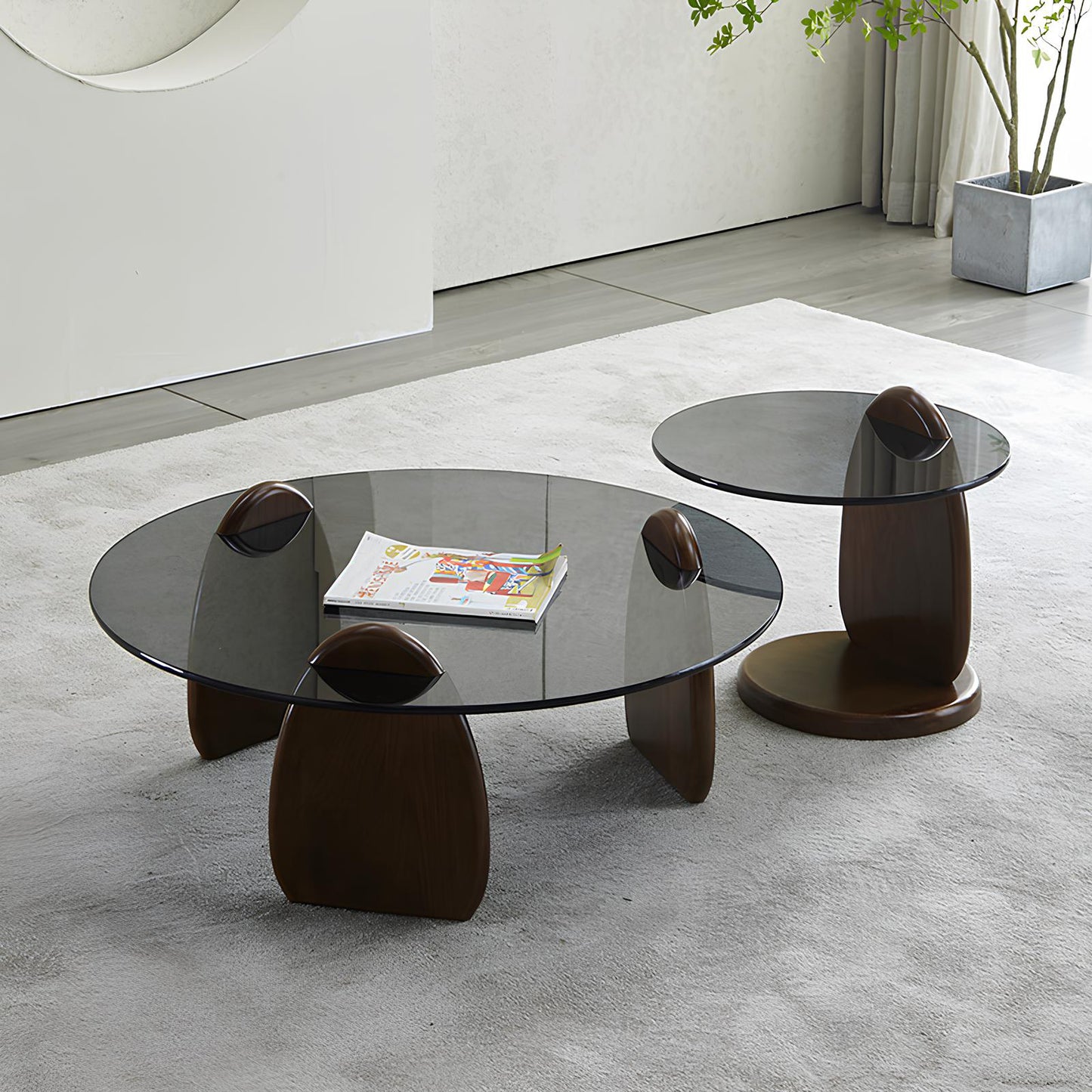 Minimalist Style Black Tempered Glass Round Coffee Table - Homevalley.co.uk
