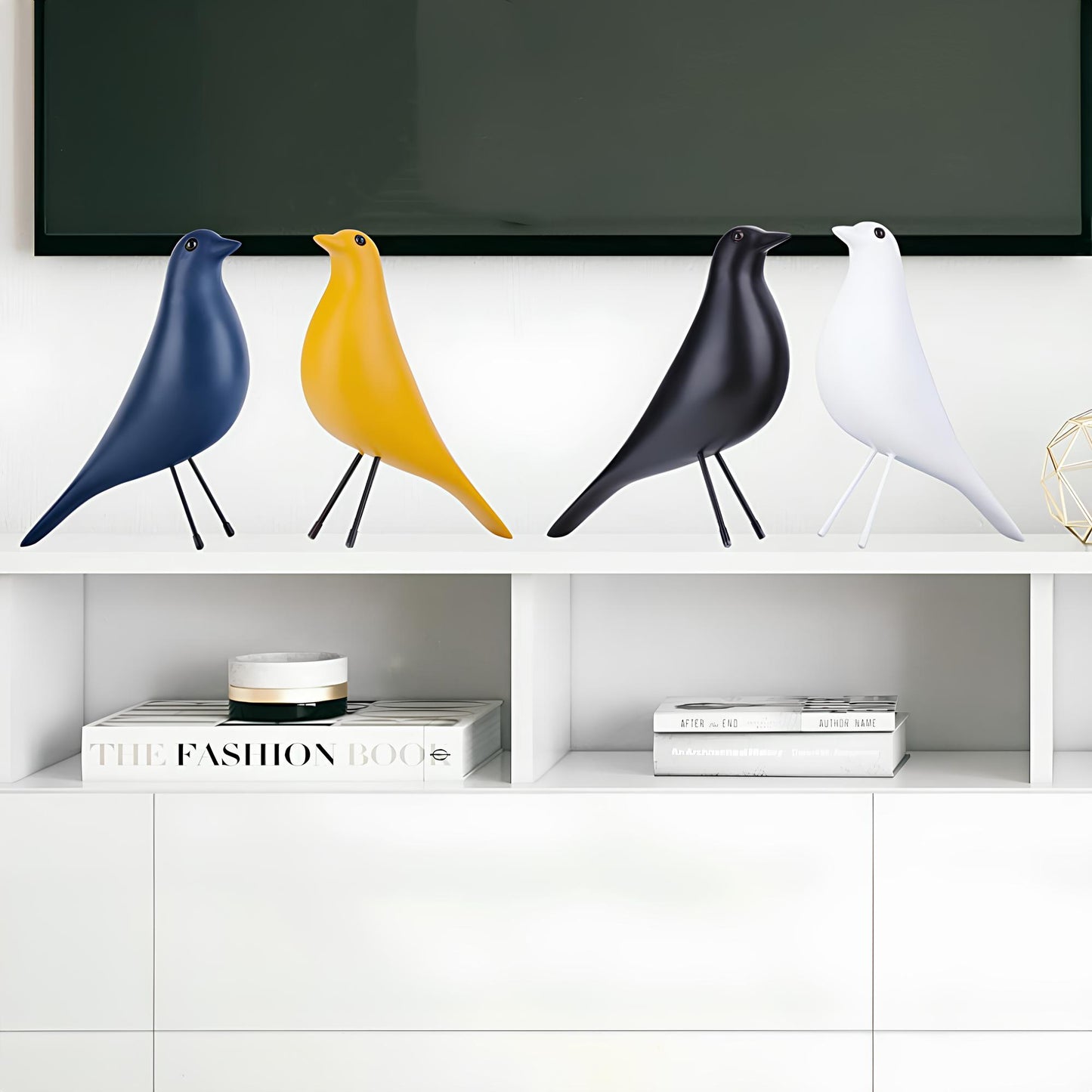 Nordic Bird Resin Figurine - Homevalley.co.uk
