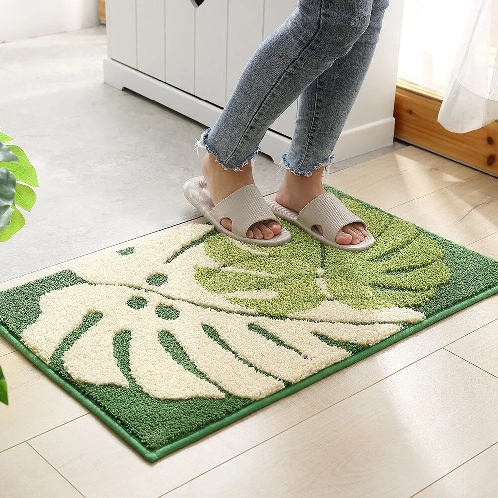 Luxury Leaves Absorbent Non-Slip Bathroom Mat – Elegant, Soft, and Safe for Your Home - Homevalley.co.uk