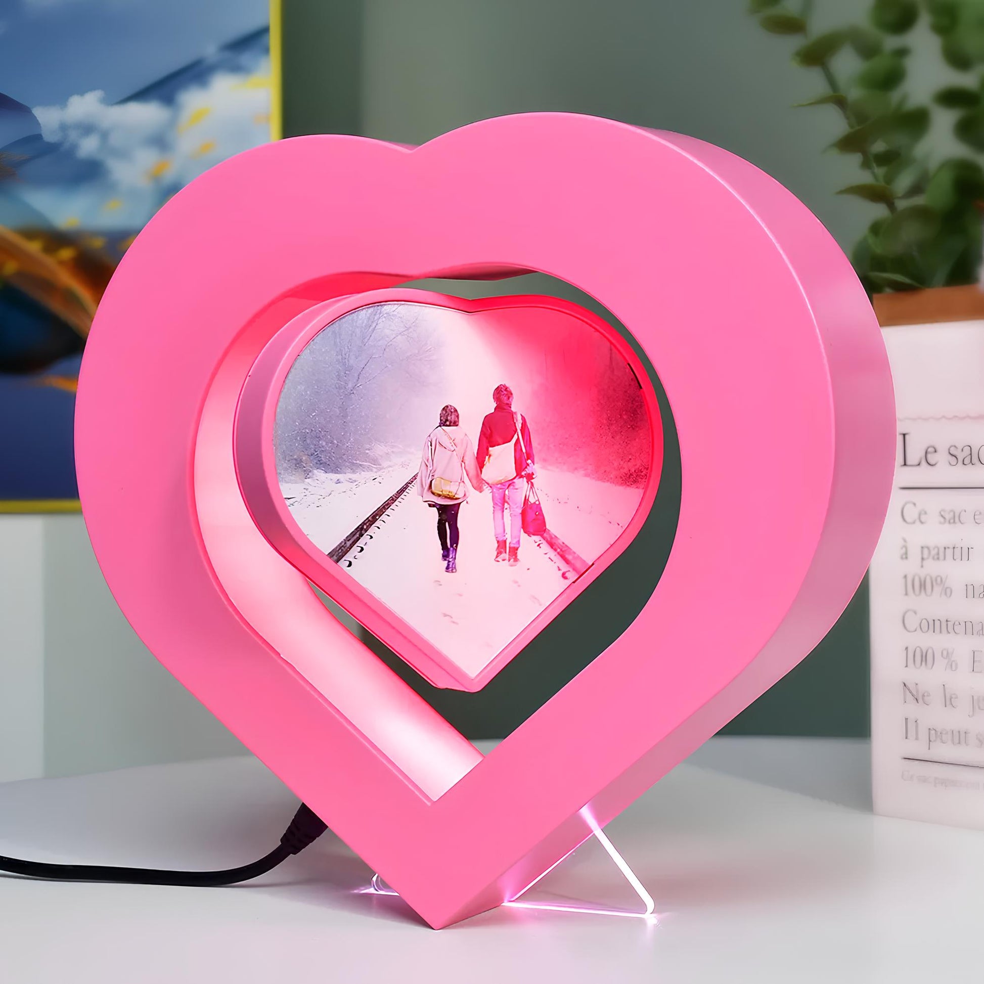 Magnetic Levitating Floating Heart Shaped Photo Frame Valentine's Day - Homevalley.co.uk