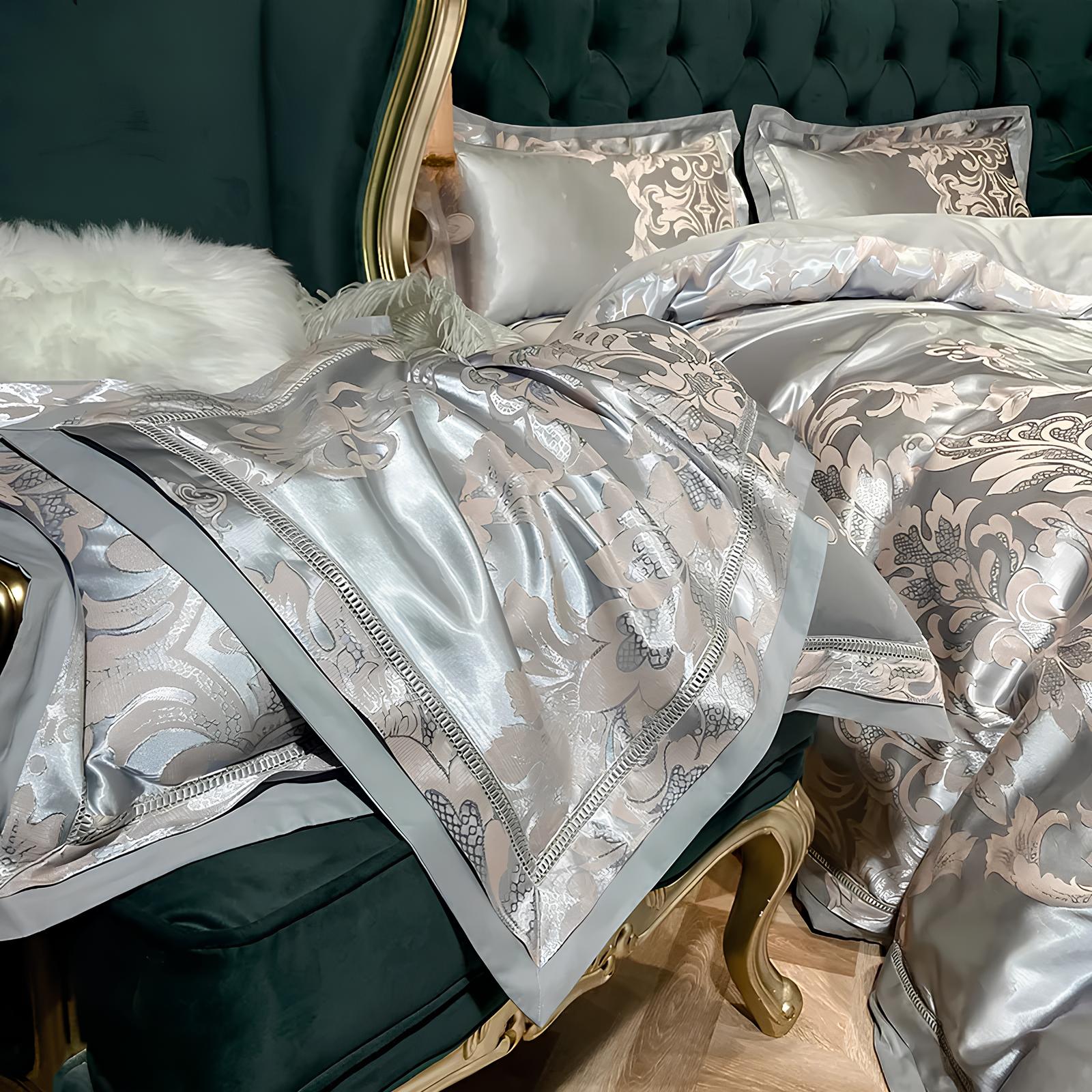 Premium Silver Jacquard Duvet Set - Homevalley.co.uk