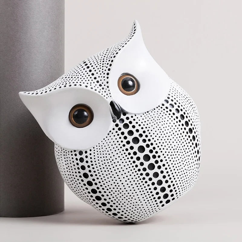 Resin Owl Figurine - Homevalley.co.uk