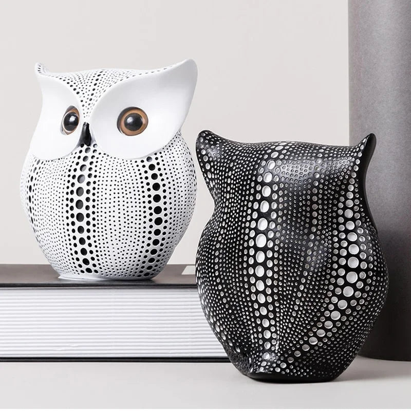 Resin Owl Figurine - Homevalley.co.uk