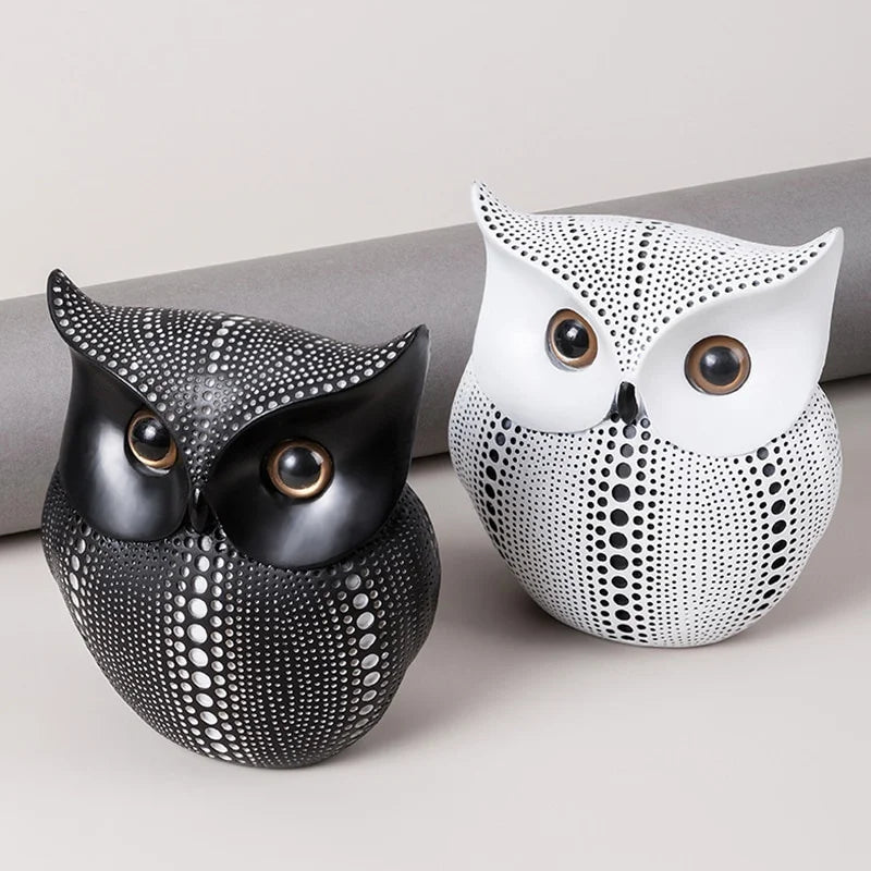 Resin Owl Figurine - Homevalley.co.uk