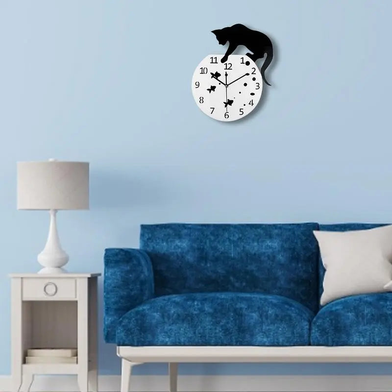 Round Wall Clock with Cat Design - Homevalley.co.uk