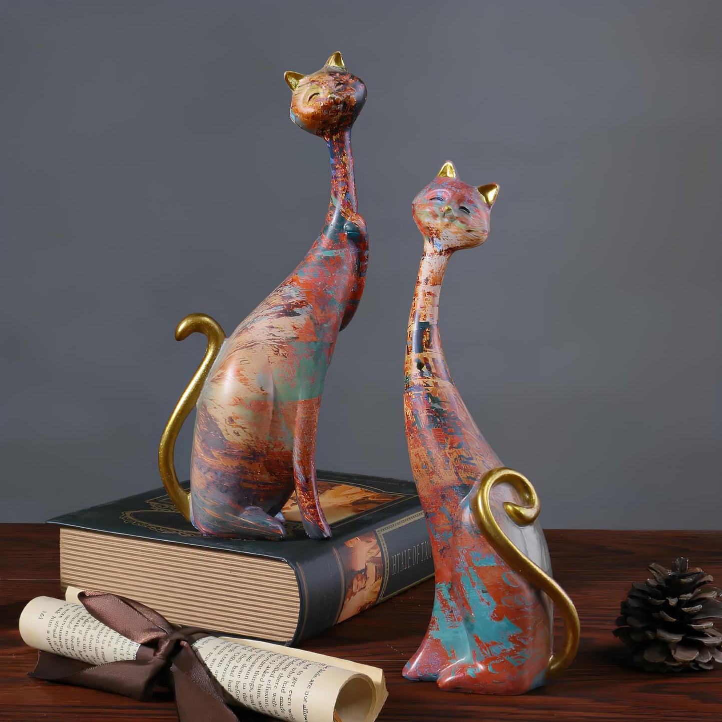 Set of 2 Resin Cat Figurines Ornaments - Homevalley.co.uk