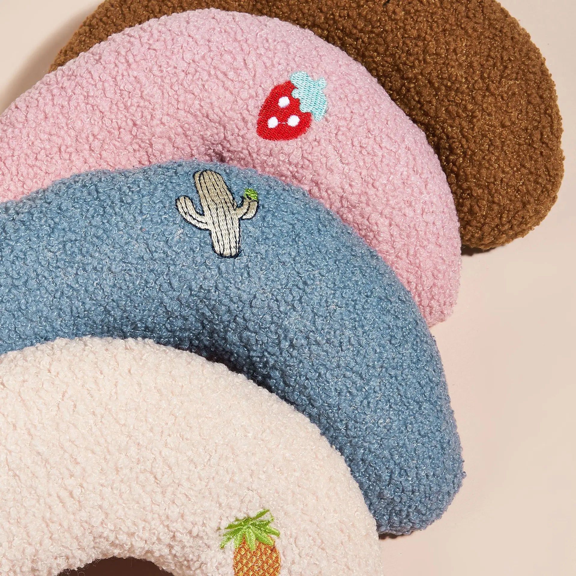 U-shaped Pet Pillows - Homevalley.co.uk